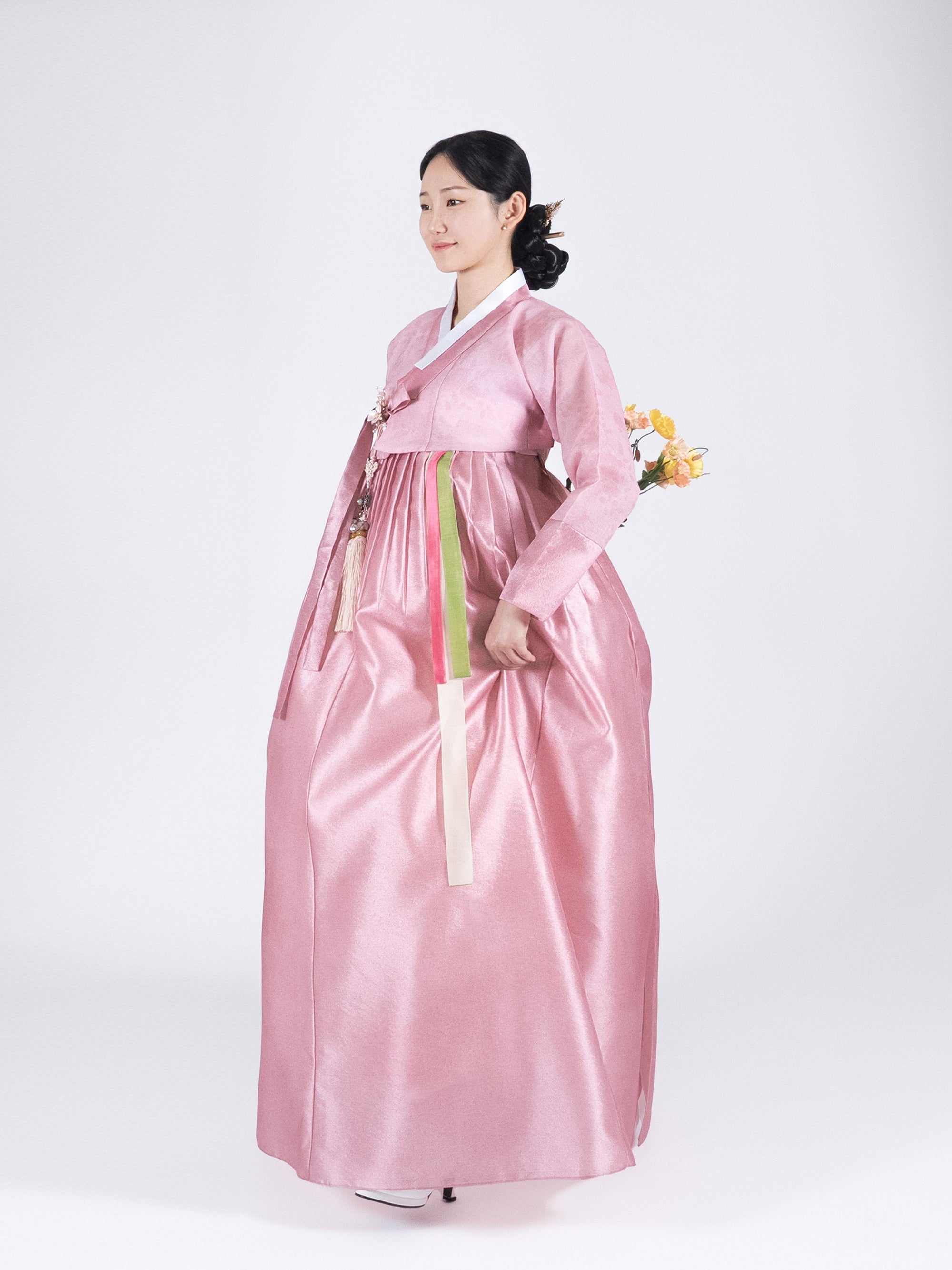 Yeo Woon Woman in Pink